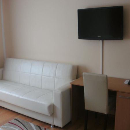 Hotel Rhein-Mosel-View Urbar  Екстер'єр фото