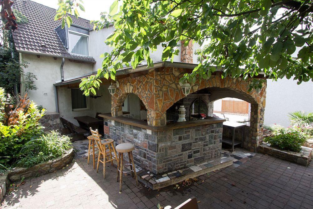 Hotel Rhein-Mosel-View Urbar  Екстер'єр фото